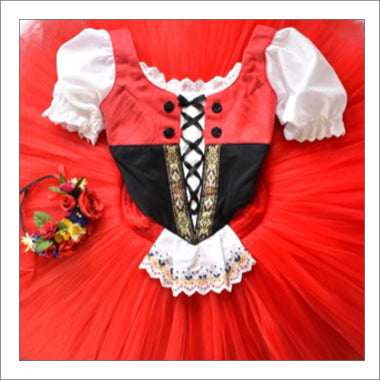 red black and white tutu dress Black & Red Polka Dot Three-Tier Tutu Dress Size 3T