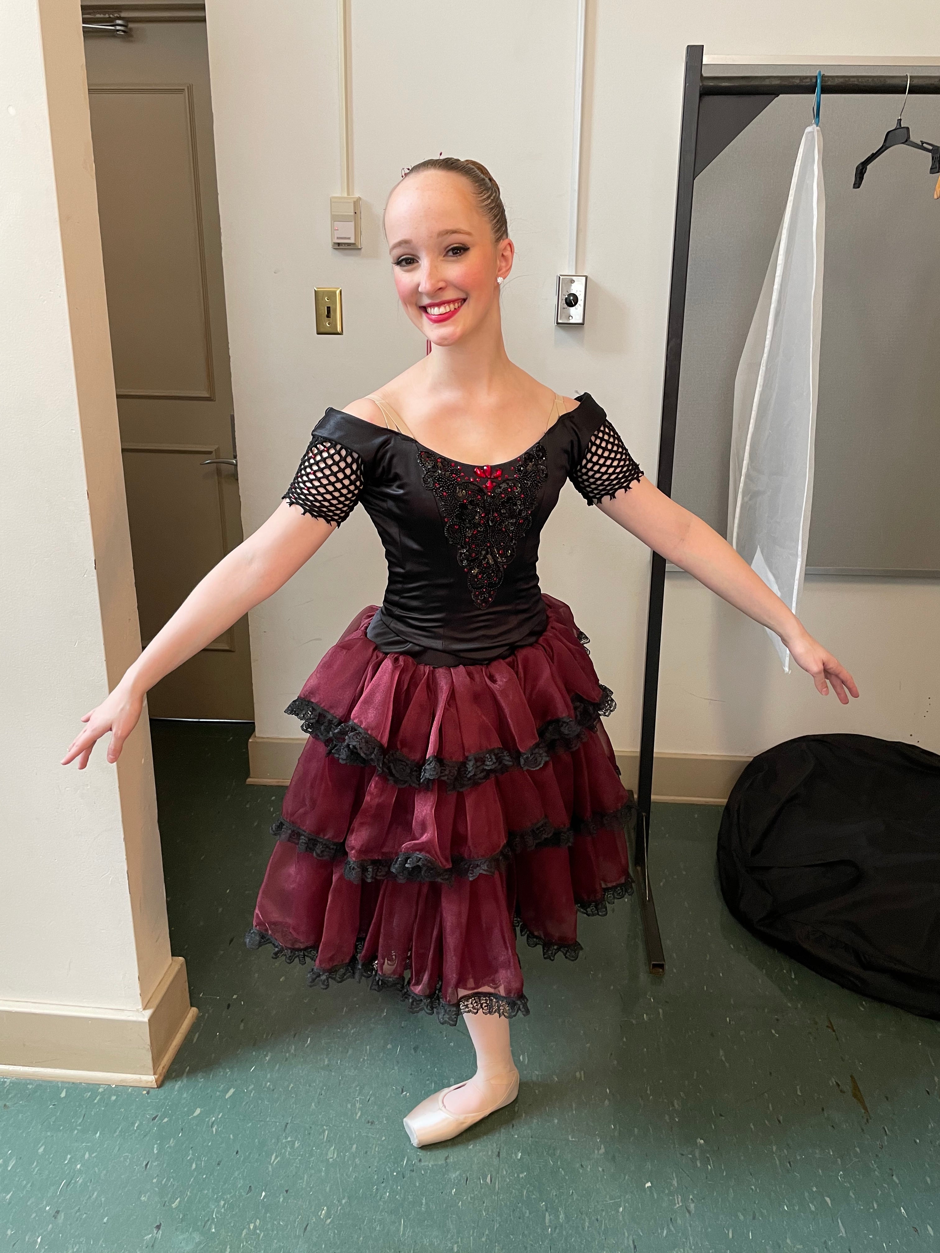 Dance Dresses Course Level 2: Kitri-Style Spanish Tiered Skirt Dance Dresses Course Level 2: Kitri-Style Spanish Tiered Skirt