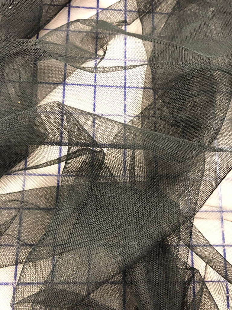 Polyester Tulle Netting - 59/60-inches Wide Black – Tutu.com