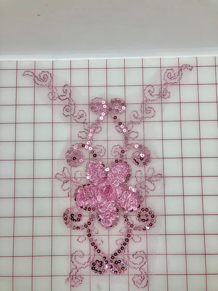 Applique - Large Sequined Lace Motifs Paris Pink