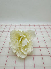 Flowers - Beautiful Pale Ivory Cream Special Purchase! Per Dozen