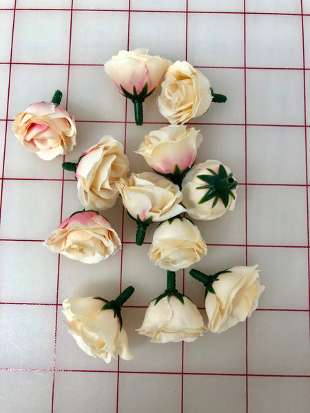 Flowers - Small Rosebuds Light Peach