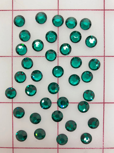 Rhinestones - 30ss Hot Fix Swarovski Emerald